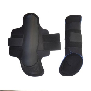 RacingTack Benbeskyttere flapp 400A Light